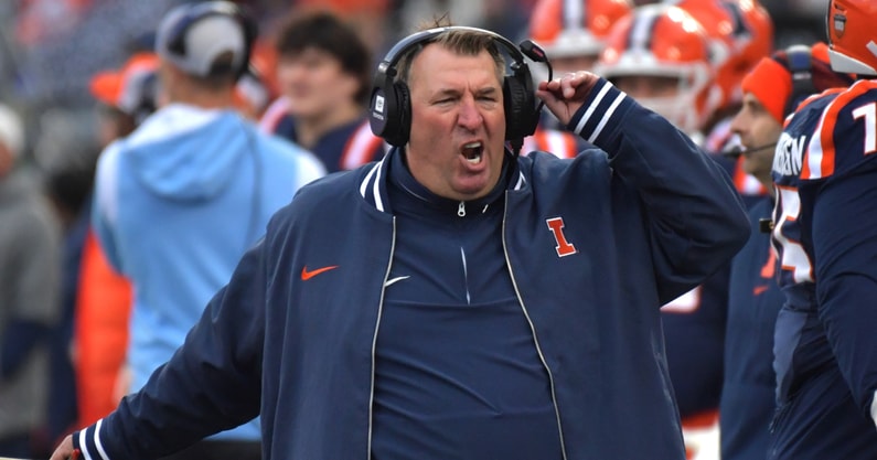 bret bielema diego pavia