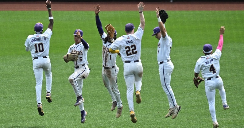 NCAA Baseball: College World Series-LSU v UCLA