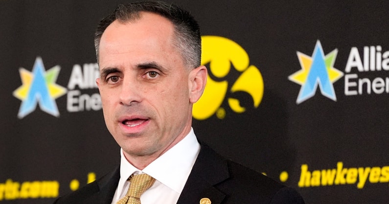 Iowa HC Ben McCollum