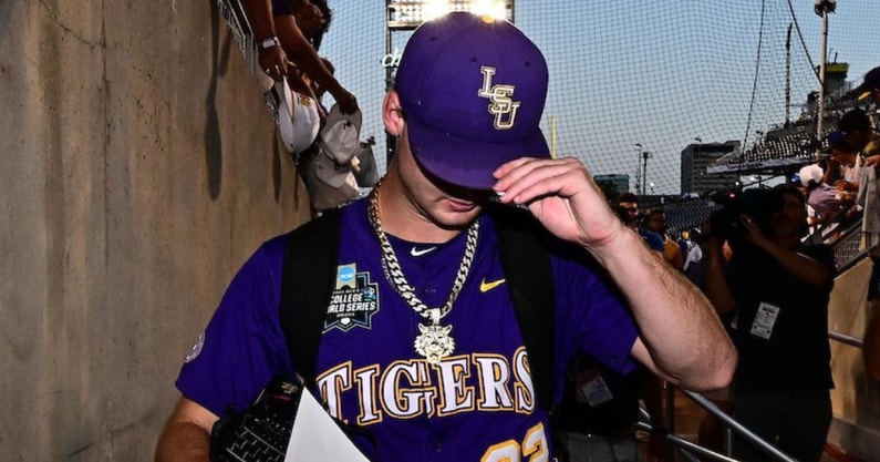 Jay-Johnson-reveals-conversation-with-Kade-Anderson-in-the-middle-of-CWS-shutout