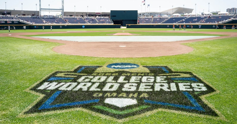 LSU has a chance to beat Coastal Carolina and win the CWS Championship on Sunday (Photo: Dylan Widger-USA TODAY Sports)