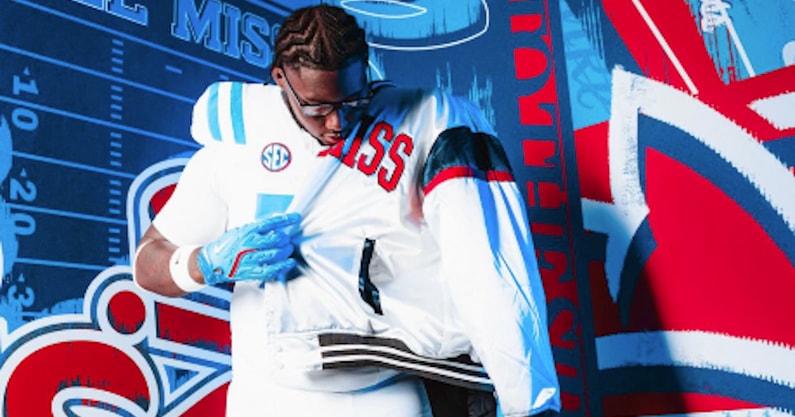 ole-miss-wows-edward-baker-on-official-visit-forces-decision-timeline-change