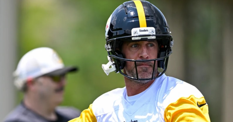 Steelers QB Aaron Rodgers