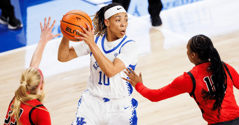 former-kentucky-guard-dazia-lawrence-signs-team-kosovo