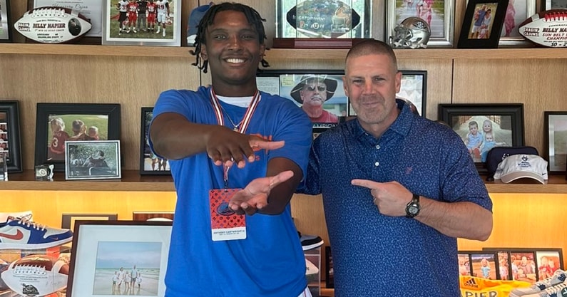 4-star TE Anthony Cartwright