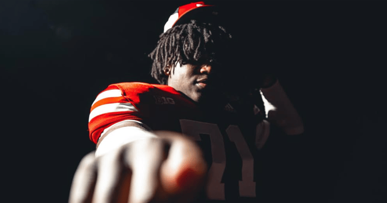 OT Claude Mpouma chooses Nebraska
