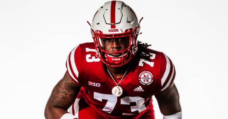 2026 OT Leon Noil commits to Nebraska