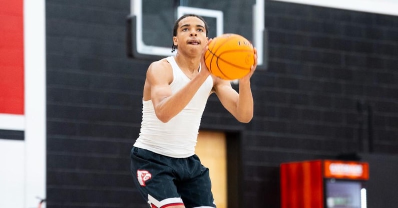 Louisville's Mikel Brown Jr. lines up his jumper during summer workouts before his freshman season.