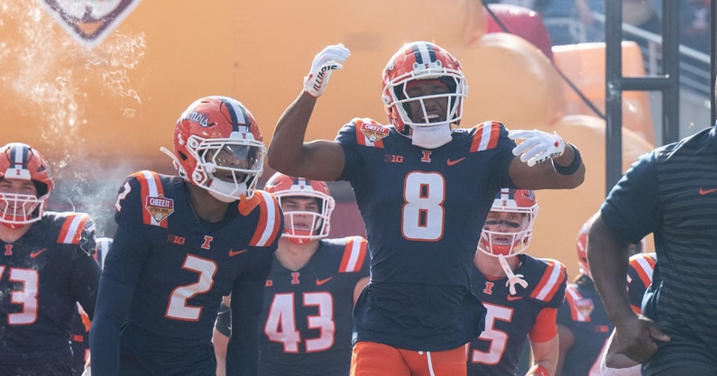 NCAA Football: Citrus Bowl-South Carolina at Illinois