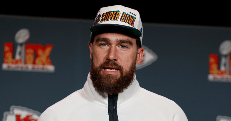 Travis-Kelce-opens-up-on-Taylor-Swift-relationship-paparazzi-changing-habits