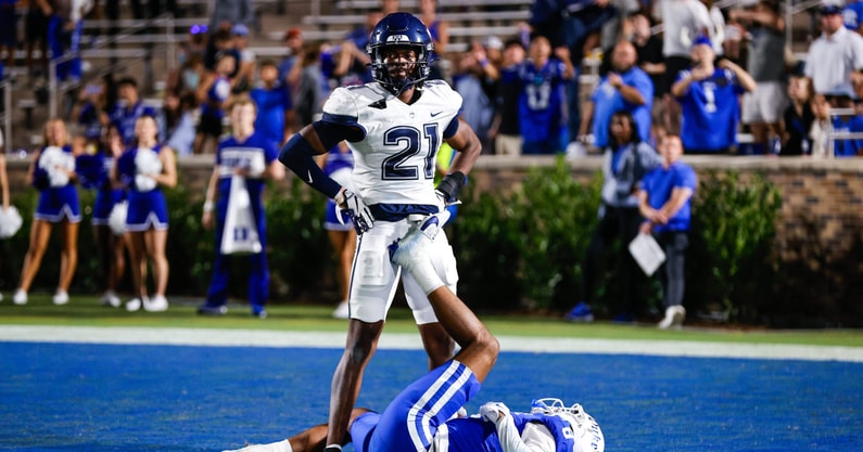 UConn Football DB Lee Molette III