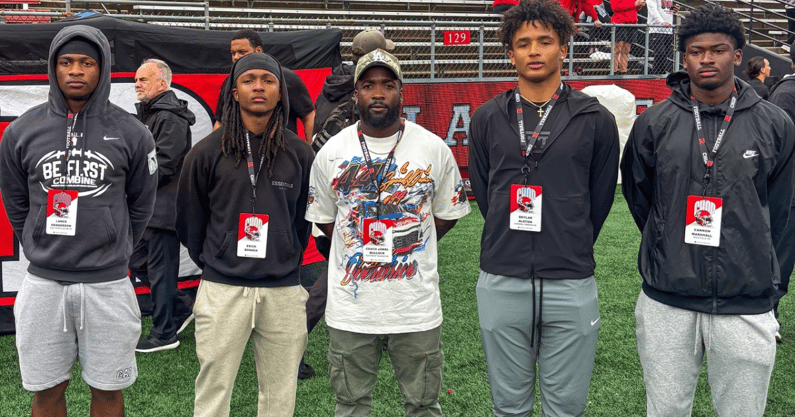 Lock Down Training's Jamal Bullock with recruits