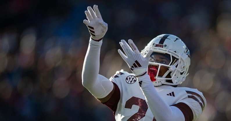 Mississippi State running back Davon Booth