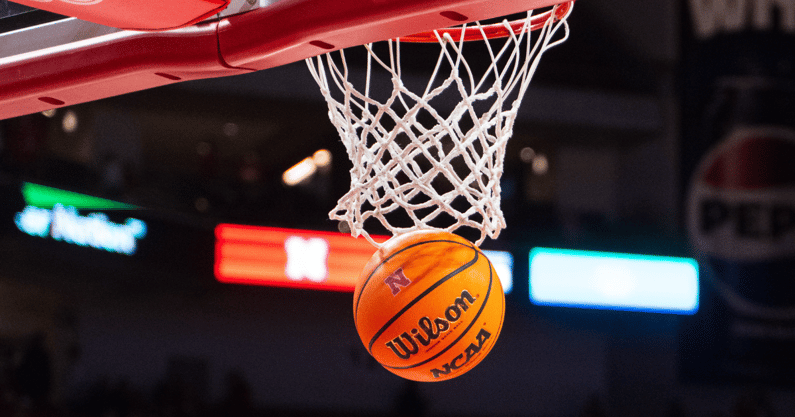Nebraska-basketball-legend-Larry-Florence-passes-away