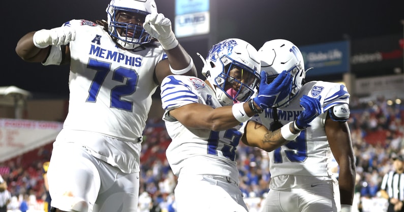 NCAA Football: Frisco Bowl-Memphis at West Virginia