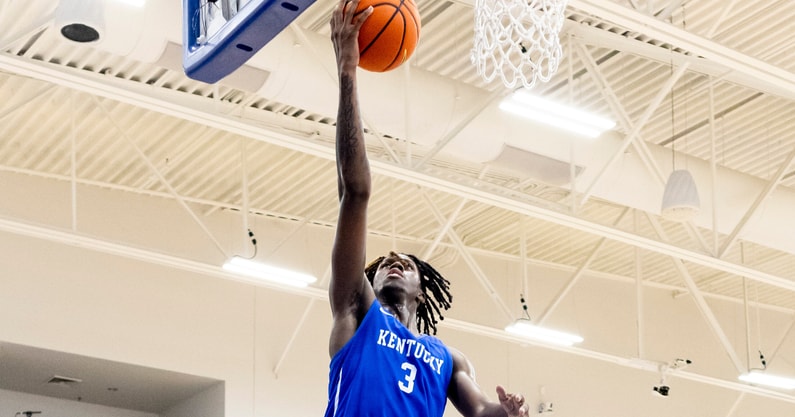 1 - Kam Williams 250617mbb_58CAW