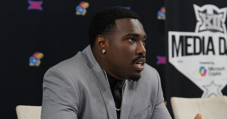 Jalon-Daniels-describes-process-of-deciding-to-return-to-Kansas-for-another-season
