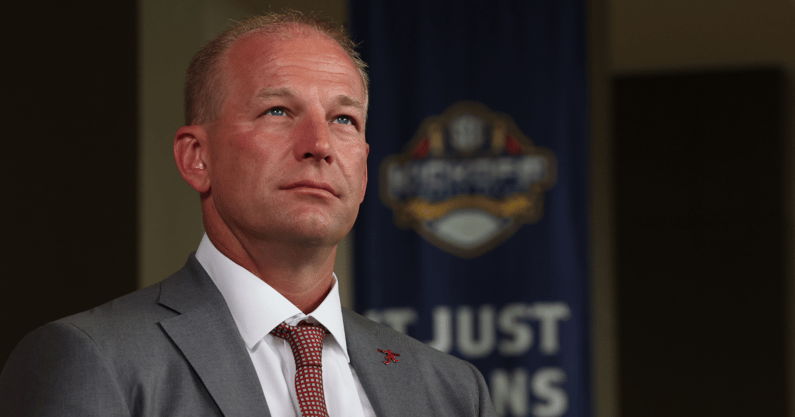 Alabama coach Kalen DeBoer