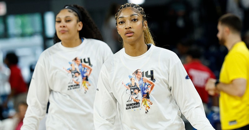 Chicago Sky forwards Angel Reese and Kamilla Cardoso