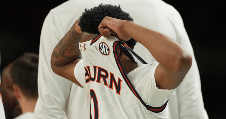 Tahaad-Pettiford-arrest-Auburn-guard-releases-statement-on-DUI-takes-full-responsbility