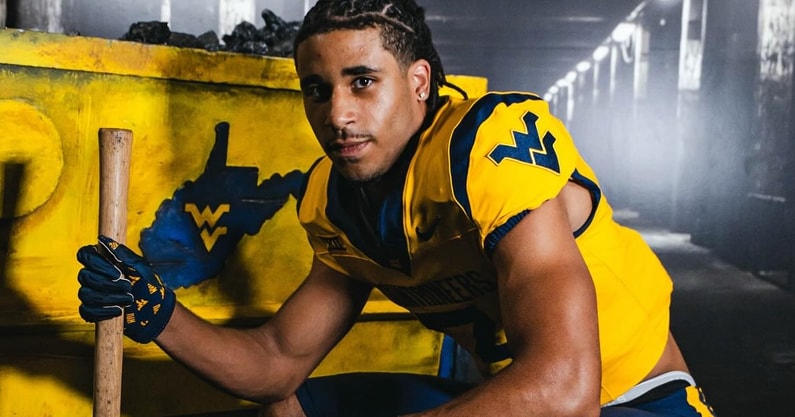 2026 wide receiver Malachi Thompson on his West Virginia official visit