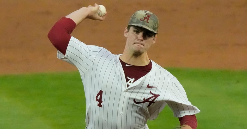 Alabama RHP Riley Quick
