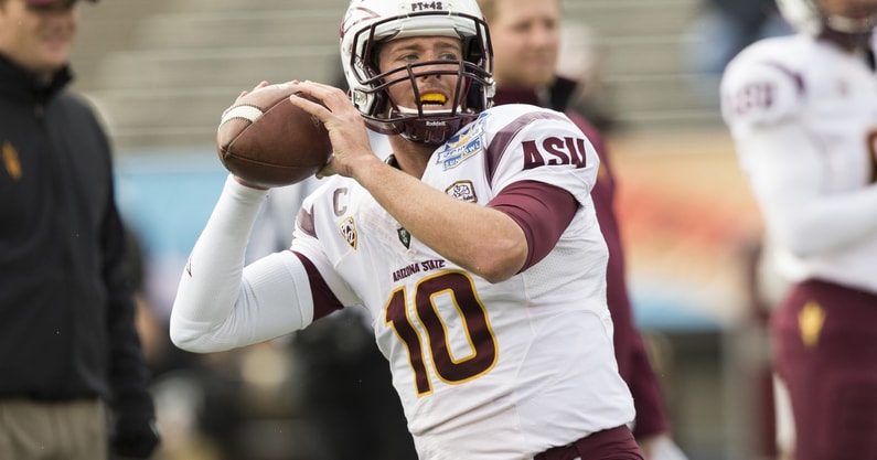 Former ASU QB Taylor Kelly