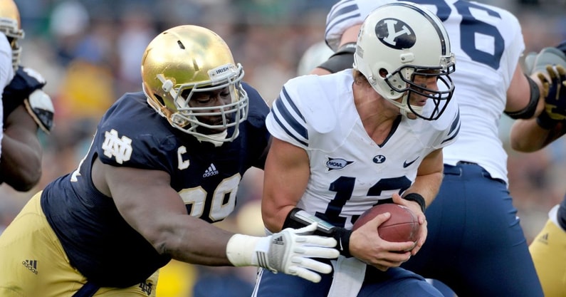 Notre Dame defensive end Kapron Lewis-Moore