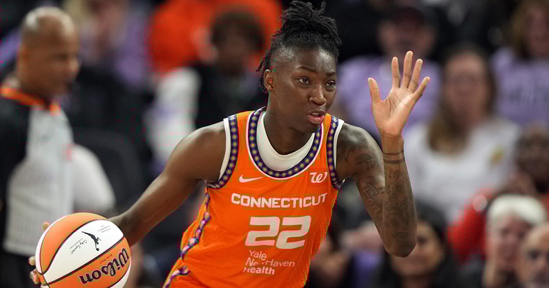 Connecticut Sun guard Saniya Rivers