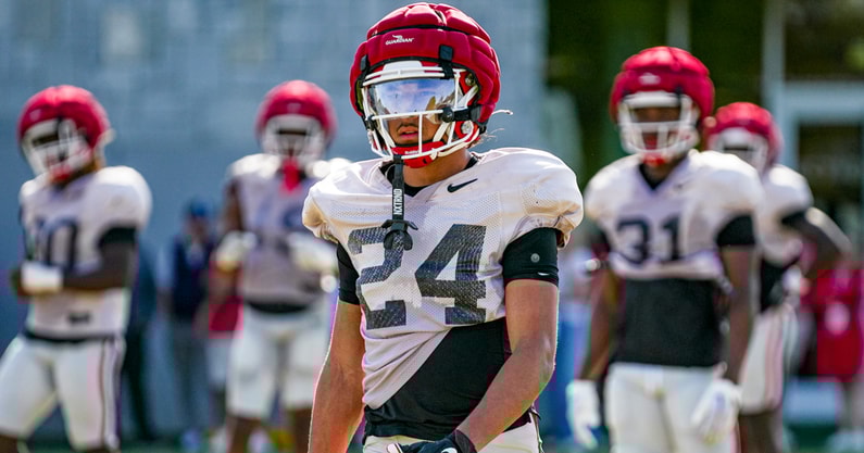 Georgia cornerback Dominick Kelly