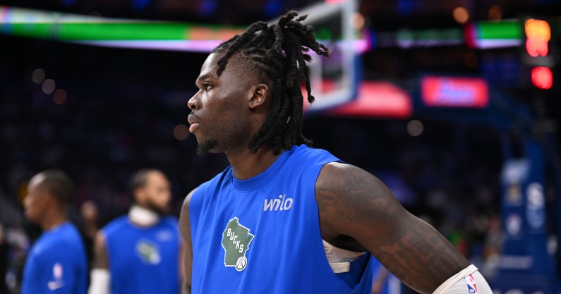 Apr 3, 2025; Philadelphia, Pennsylvania, USA; Milwaukee Bucks forward Chris Livingston (7) warms up before the game against the Philadelphia 76ers at Wells Fargo Center. Mandatory Credit: Kyle Ross-Imagn Images