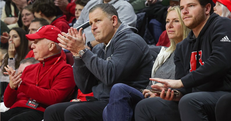Rutgers football head coach Greg Schiano