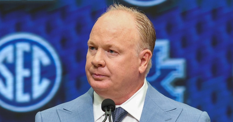 mark-stoops-year-13-kentucky-this-shits-hard-but-were-going-to-swing