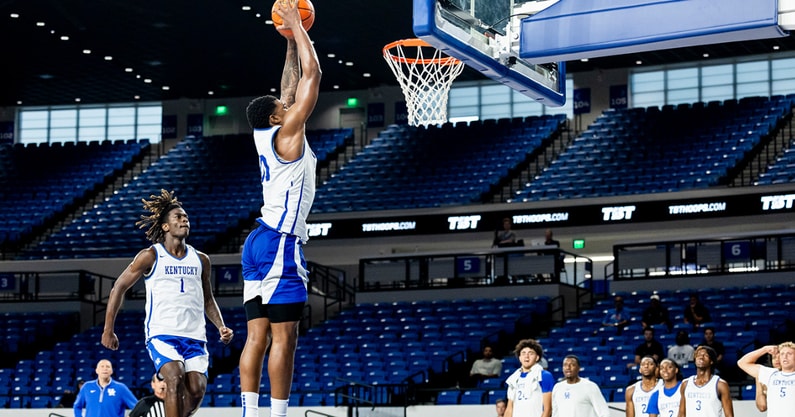 Photo via UK Athletics