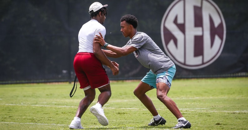 south carolina gamecocks db commit triston lewis