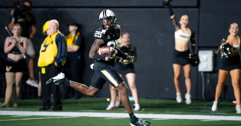 Syndication: The Tennessean