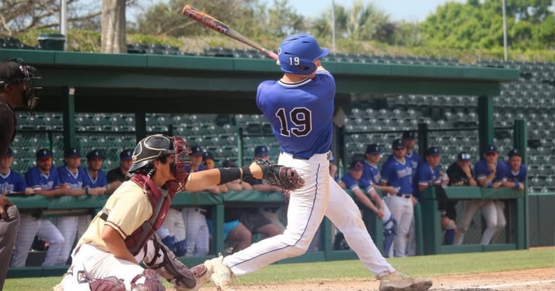Elizabethtown College infielder Quentin Perilli