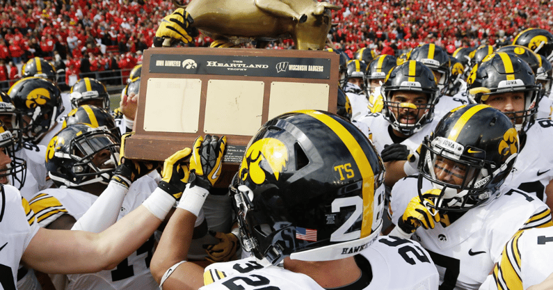 Iowa vs. Wisconsin(1)