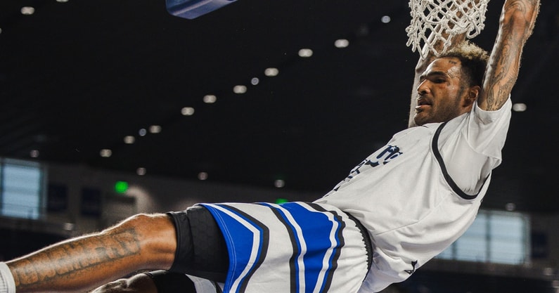 La Familia's Willie Cauley-Stein - Aaron Perkins, Kentucky Sports Radio