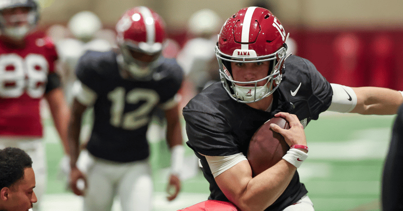 Alabama QB Ty Simpson