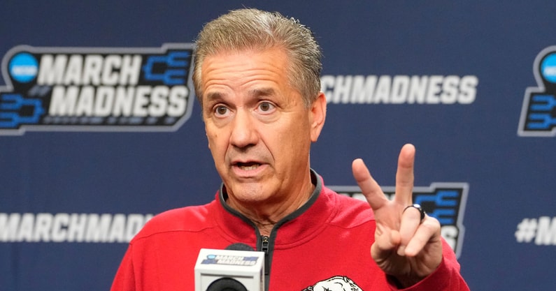 John-Calipari-describes-how-Arkansas-transfer-additions-have-adapted