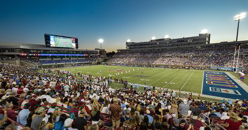rhett-lashlee-comments-on-future-ford-stadium-expansion-new-grass-at-smu