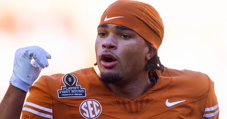 Texas WR DeAndre Moore Jr.
