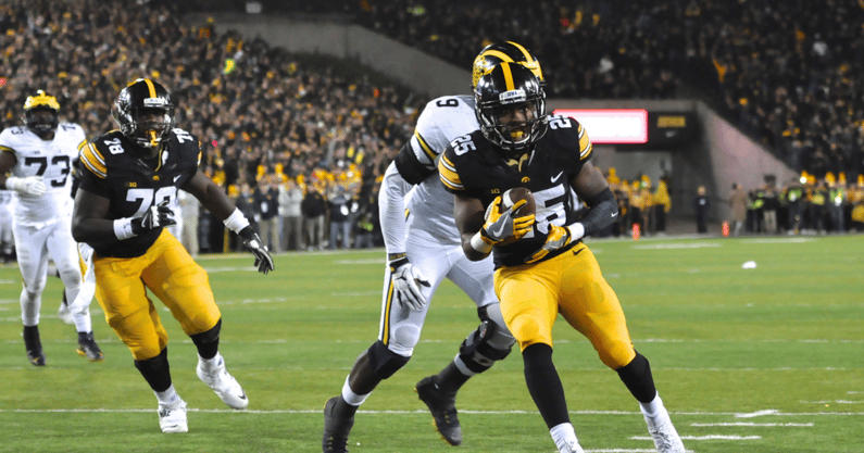 Akrum Wadley(1)