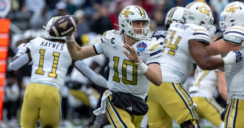 NCAA Football: Birmingham Bowl-Georgia Tech at Vanderbilt