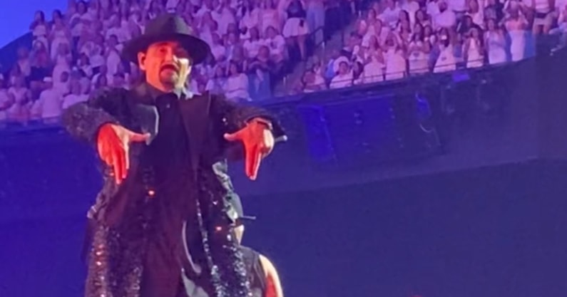 kevin-richardson-throws-ls-down-at-las-vegas-backstreet-boys-concert