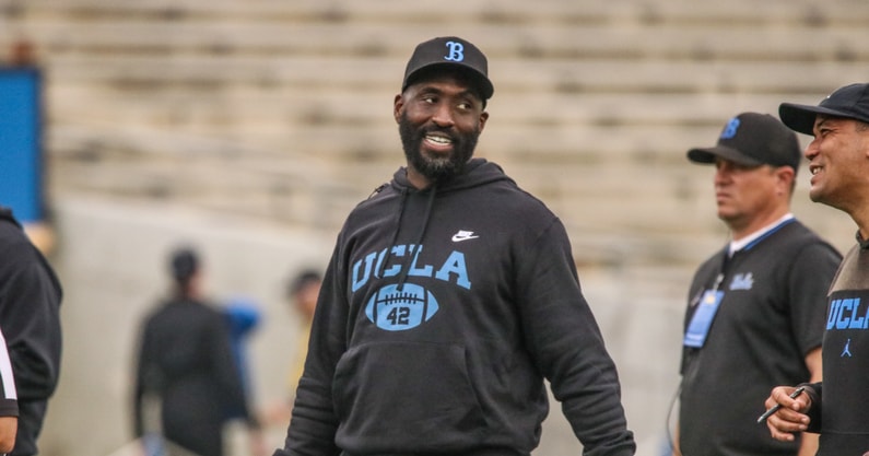 DeShaun Foster