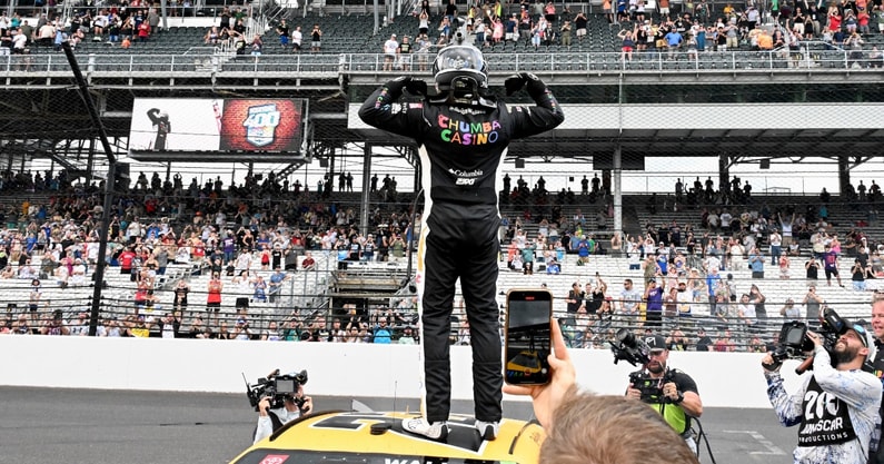 Bubba Wallace Denny Hamlin Indy Brickyard 400