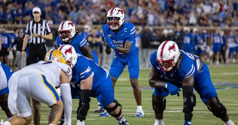 smu-qb-kevin-jennings-named-to-maxwell-award-watch-list