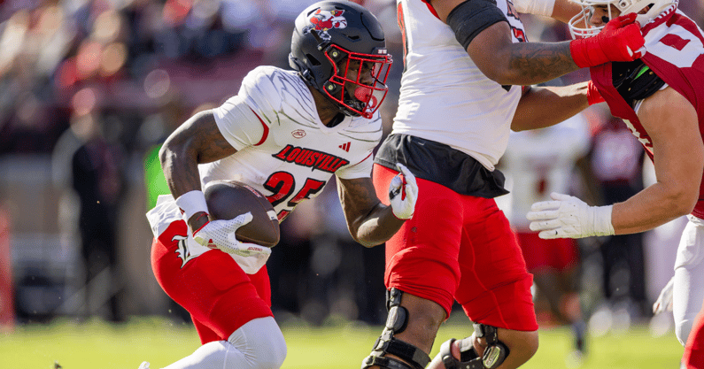 Nov 16, 2024; Stanford, California, USA; Louisville Cardinals running back Isaac Brown (25) runs the ball during the first quarter against the Stanford Cardinal at Stanford Stadium. Mandatory Credit: Bob Kupbens-Imagn Images